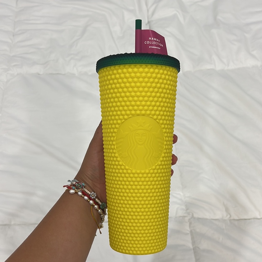 BRAND NEW - Pineapple Starbucks Tumbler from Oahu, Hawaii. 🍍💛